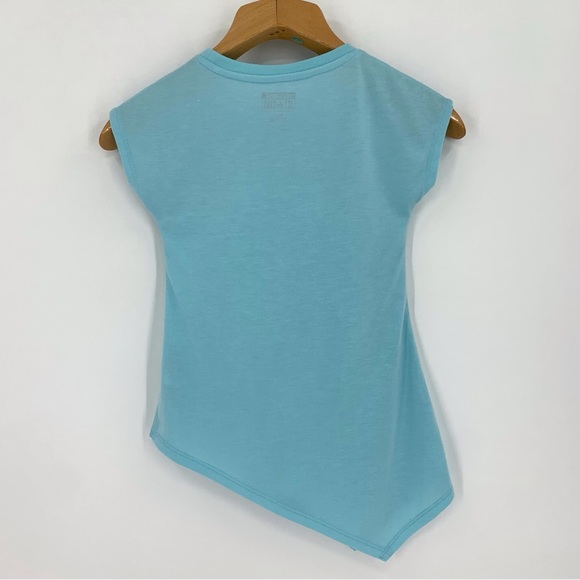 Converse All-Star Girls' Cap Sleeve Asymmetrical Pointed Hem Tee, Medium (10-12) - Picture 5 of 14